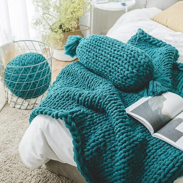 Miravique Chunky Knit Blanket - Cozy Handcrafted Throw for Sofa, Bed, & Living Room Decor