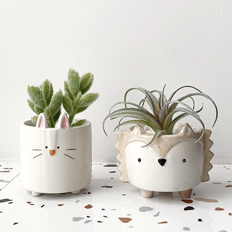 Miravique Planters