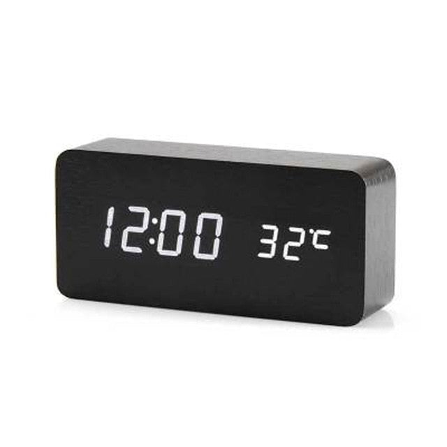 Nordic Voice-Controlled LED Alarm Clock – USB Rechargeable, Modern Design with Bright Display