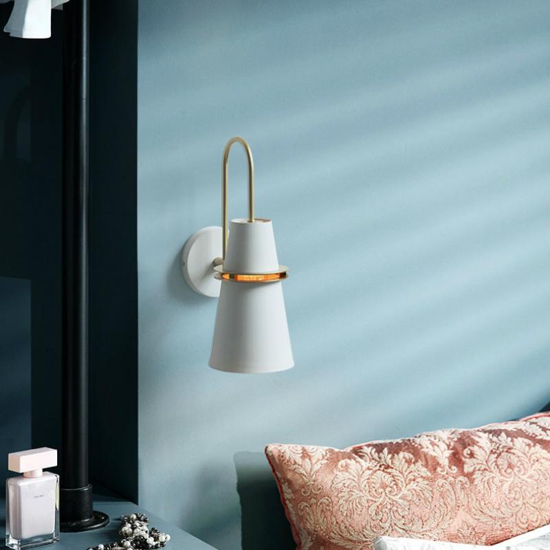 Miravique - Modern Wall Lamp