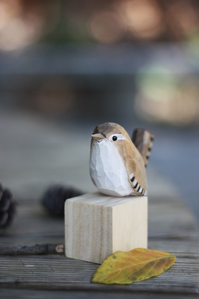 Handmade Wooden Bird Decor - Rustic Nature-Inspired Art - Sustainable Wooden Figurines