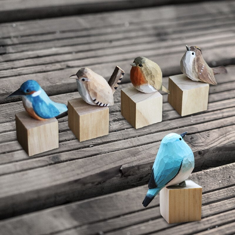 Handmade Wooden Bird Decor - Rustic Nature-Inspired Art - Sustainable Wooden Figurines