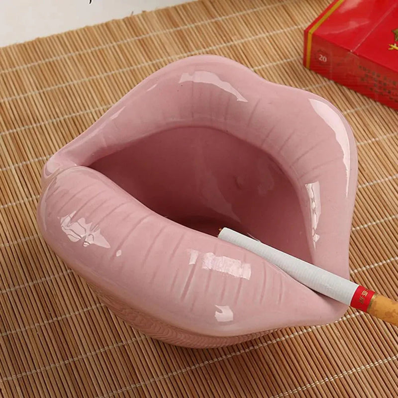 Cartoon Lips Ceramic Ashtray