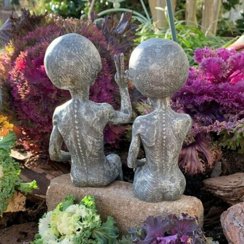 Space Alien Couple Garden Statue