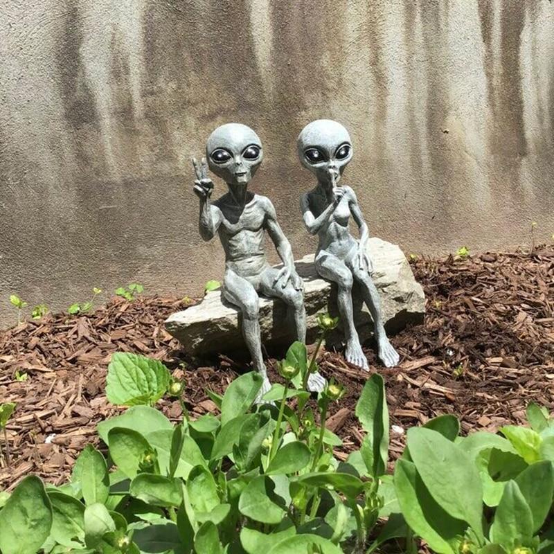 Space Alien Couple Garden Statue