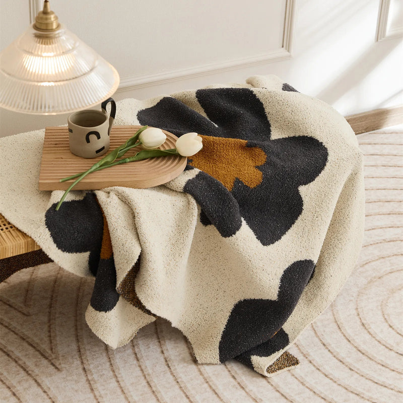 Super Soft Cosy Floral Pattern Blanket