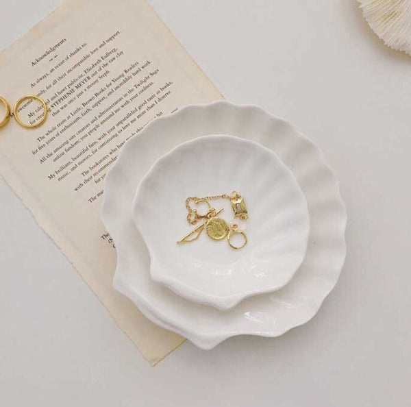 Minimalist White Ceramic Shell Jewelry Dish