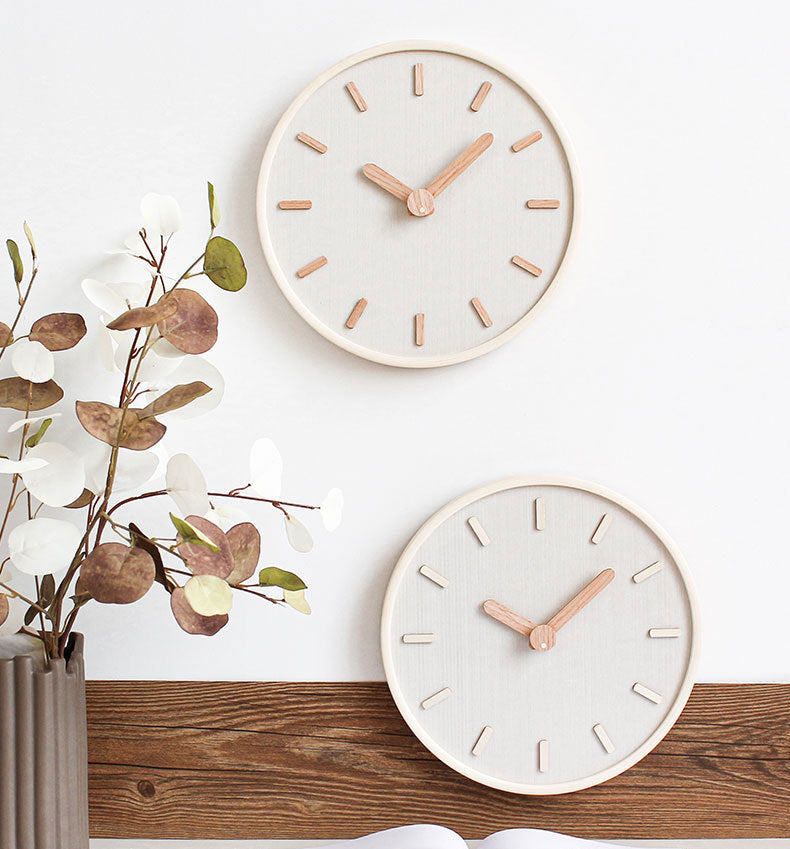 Analogue Round Wooden Wall Clock – Silent, Sophisticated Decor for Home & Office