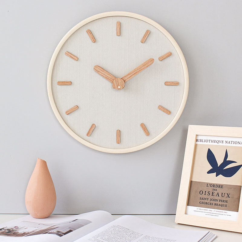 Analogue Round Wooden Wall Clock – Silent, Sophisticated Decor for Home & Office