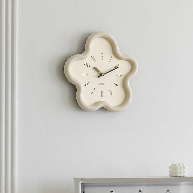 3D Floral Pendulum Clock – Silent Movement, Eco-Friendly, Perfect for Bedroom Decor