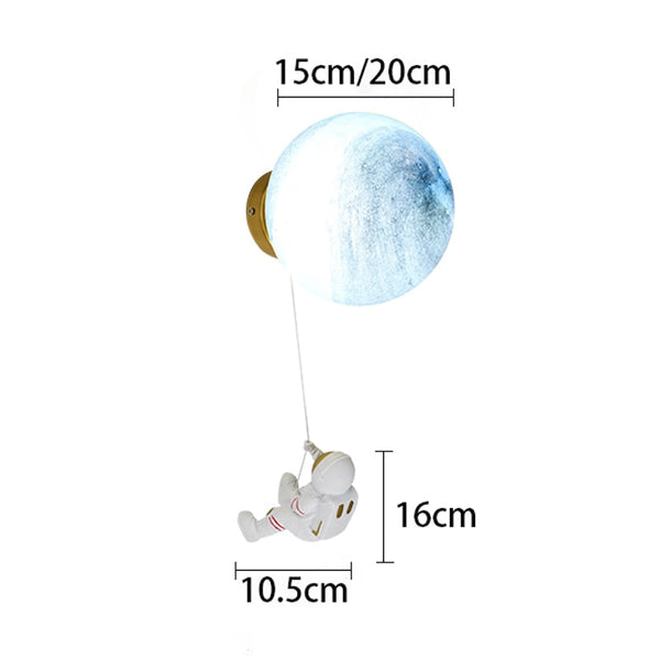 Climbing Wall Astronaut Moon Lamp