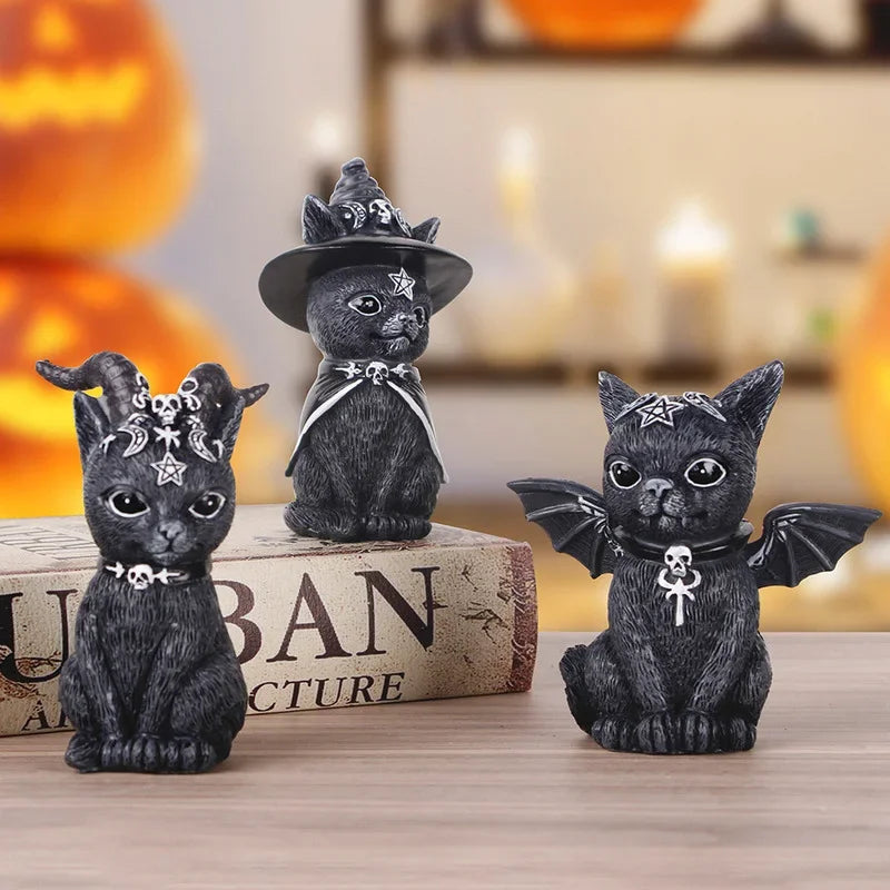 Gothic Cat Statue: Halloween Magic Decor Craft