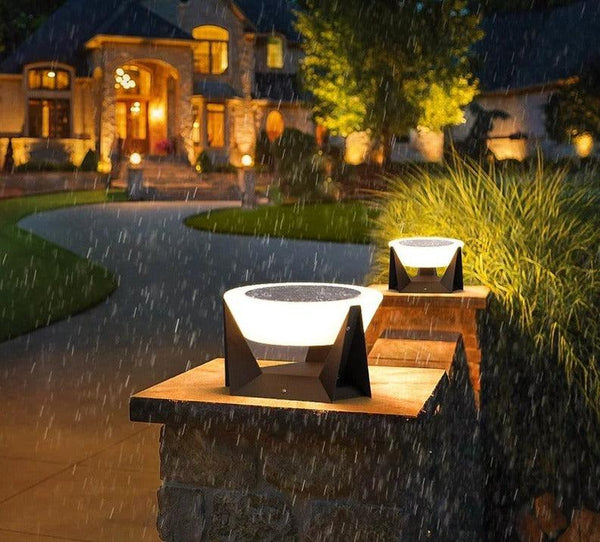 Miravique Outdoor Solar Lamp